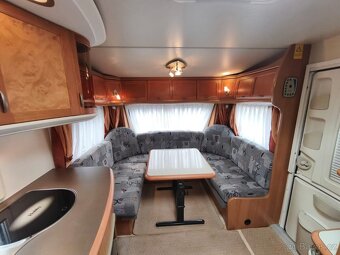 Hobby Prestige 560, markýza, nový solární systém - 4