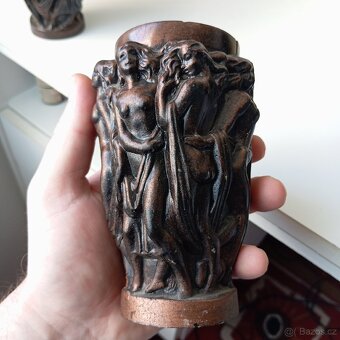 Vazy inspirovane Lalique - Bacchantes - 4