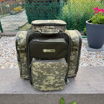 Prodám rybářské vybaveni - 4