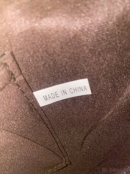 Prodám NEORIGINÁLNÍ Kabelku prada - 4