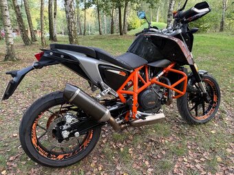 KTM Duke 690 - 4
