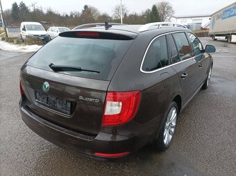 Škoda Superb - 4