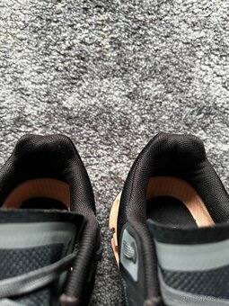 On Running, model Cloudflow, velikost 40 - 4