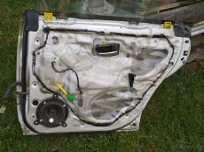 Subaru Legacy pravé zadní dveře - rv. 1998 - 2003 (1) - 4