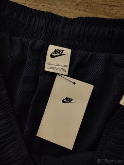 Nike nové pánské kalhoty / tepláky / šusťáky - vel. XXL - 4