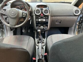Opel Corsa - 4