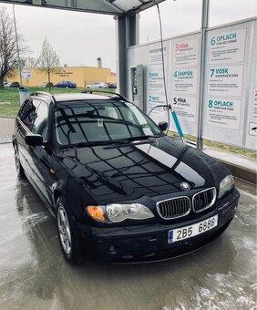 BMW 318d E46 – 85kW, manuál, černá metalíza - 4