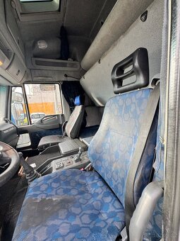 Dobrý den, prodám Iveco eurocargo 120e21 12T Objem 5.880, vy - 4