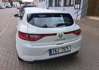 Renault Mégane 1,5 Blue dCi 115 Intens nafta manuál 85 kw - 4