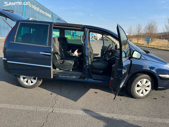 Citroën C8, Citroën C8 2.0HDi 120kW , 7míst - 4