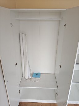 Prodám skříň - 4