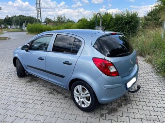 Opel Corsa D 1.2 benzin - 4