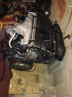 Motor Octavia 2 2.0 TDI 103kw - 4