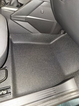 Dacia Duster III gumové koberce original - 4