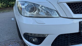 Škoda Octavia RS 2.0TDI 125kW XENON - 4