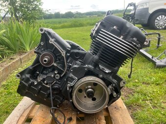Motor Triumph Bonneville T100 2016 - 4