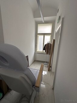 Pronájem místa - řasy/kosmetika/permanent/make-up - 4