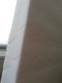 Dřevěná postel 80x200 s roštem a matrací - 4