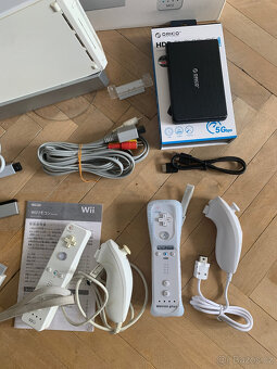 Nintendo Wii - 2 ovladače - 300GB HDD - JPN - 4