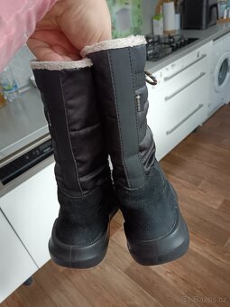 Dívčí zimní boty značky Superfit - 4