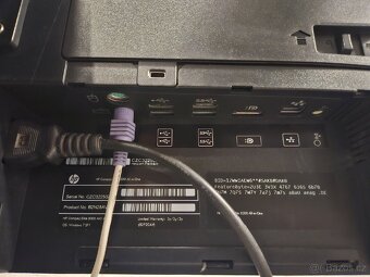 HP Compaq Elite 8300 All In One PC - 4