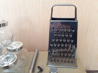 #STRUHADLO #LIS NA ČESNEK #KOŘENKY - 4