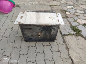 Nerezový zásobník - 4