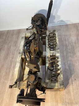 // Zadní náprava Jeep WK/WH III 3.0CRD // - 4