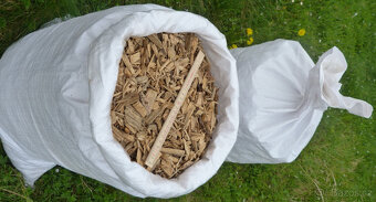 Suchá štěpka z jehličnatého dříví-Typ1 a větviček-Typ2 - 4