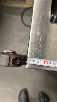 Indukční sporák se dvěma plotýnkami - 4