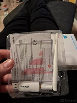 Wi-Fi adaptér Tenda U1 Wireless-N (U1) bílý - 4