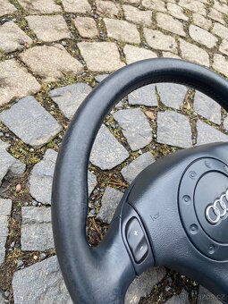 Audi A8 / S8 Multifunkční tříramenný volant - 4