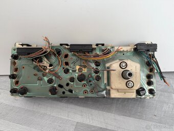 Budíky Renault R5 - 4