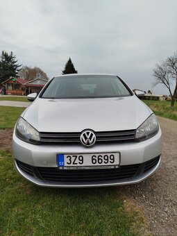 Volkswagen Golf - 4