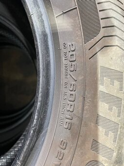 205/60R16 GOOD YEAR - 4