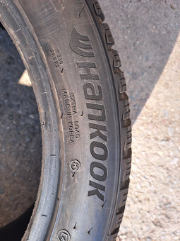 235/45 r18 98 V Hankook Winter icept evo 3 - 4
