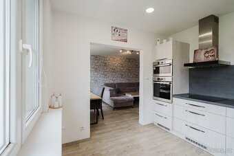 Prodej bytu 4+1 92 m² Novodvorská, Třebíč - 4