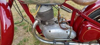 Jawa 250 pérák - 4