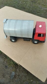 Retro Auto - 4