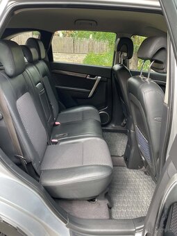 Chevrolet CAPTIVA 4x4 7.místné - 4