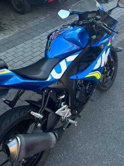 Suzuki GSX-R 125 - 4