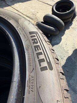 305/40r20 RFT Pirelli zimní - 4