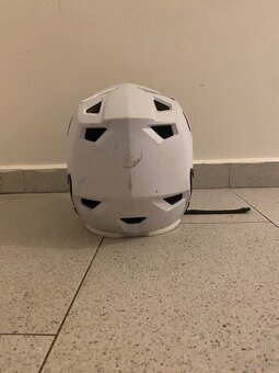 Prodám helmu Fox Rampage bílá velikost S - 4