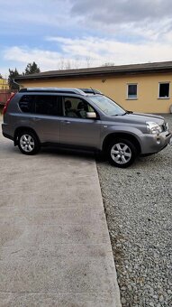X-TRAIL - 4