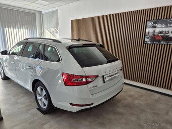 Škoda Superb 2,0 TDI STYLE - 4