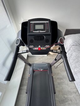 Běžecký pás BH Fitness Pioneer R3 - 4