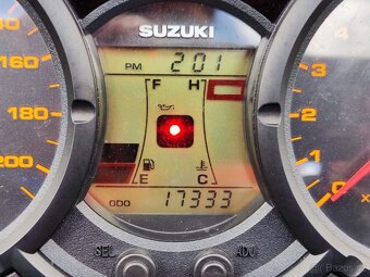 Suzuki DL 650 V-Strom - 4