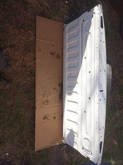 Dodge RAM 1500 - 4