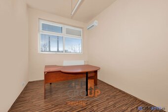 Prodej komerčních prostorů o rozloze 450 m2, ulice Velkomora - 4