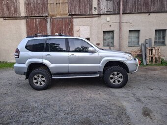 Toyota Land Cruiser - 4